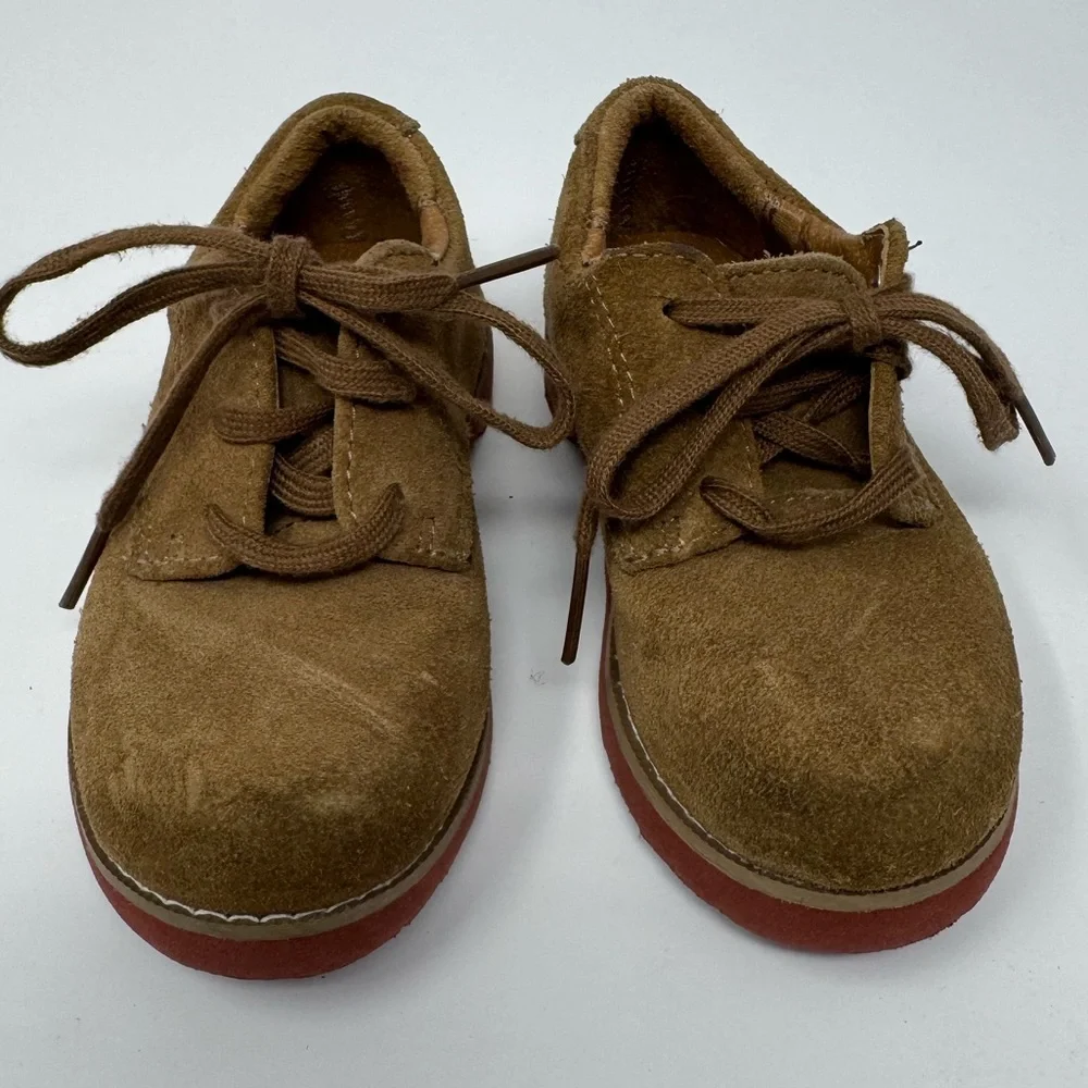 Sperry Top Sider Tevin Suede Shoes Tie Up Dress Shoe, Khaki, toddler size 6.5W‎